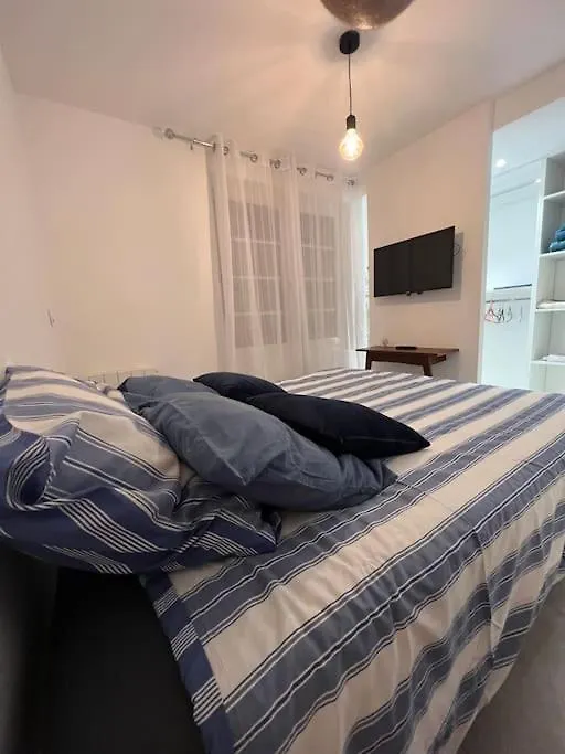 Apartment T3 Au Coeur D'Une Villa Moderne Frejus